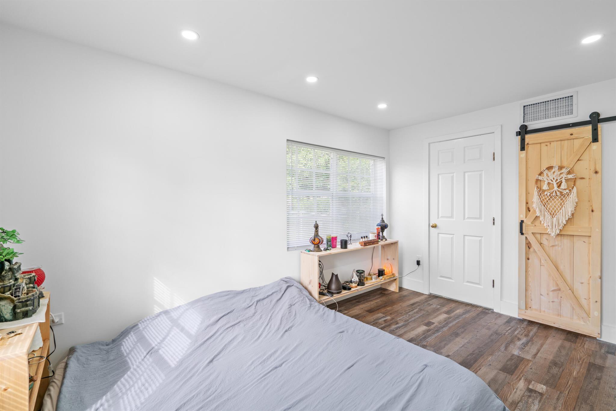 OVERBROOK SHORES - Residential