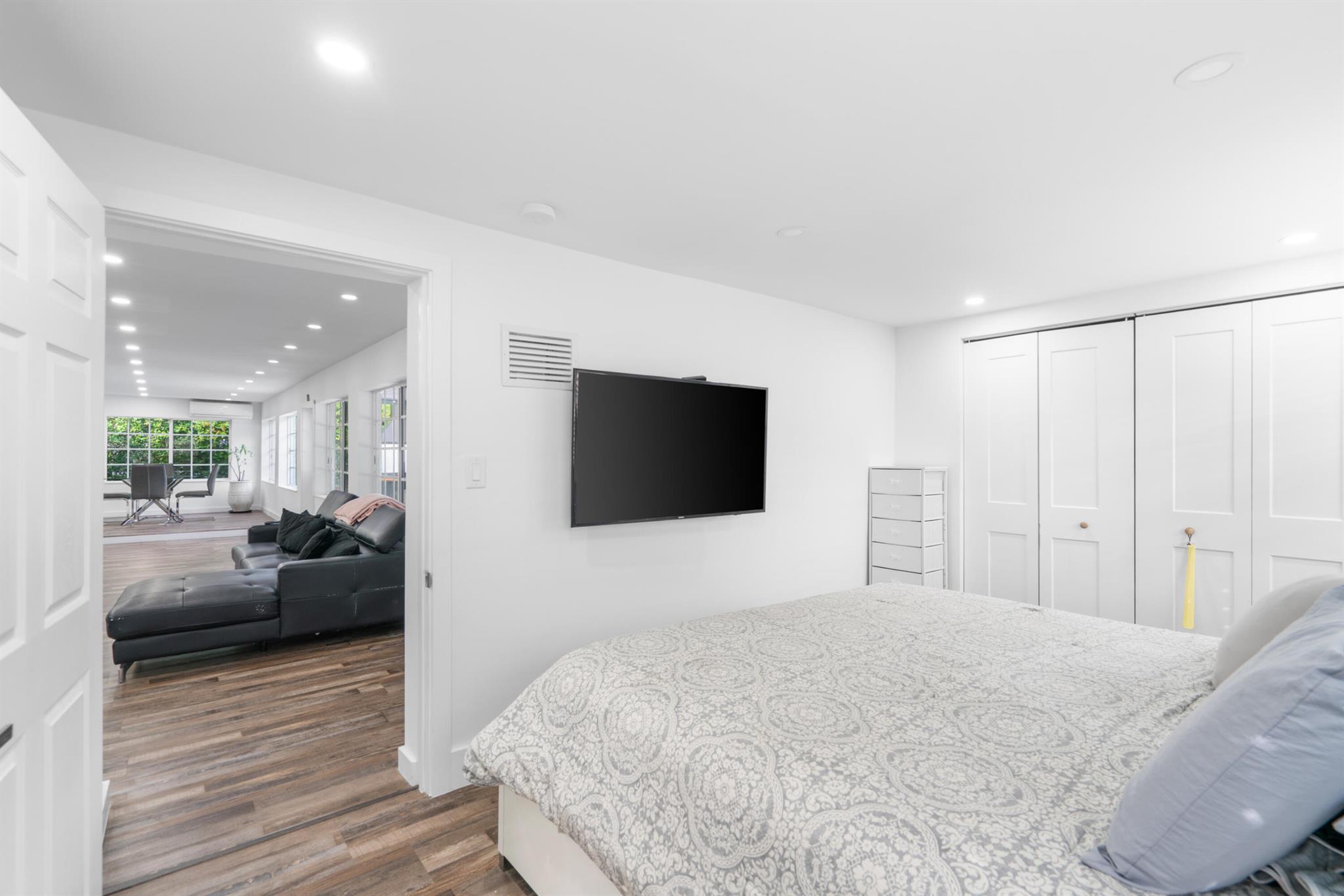 OVERBROOK SHORES - Residential