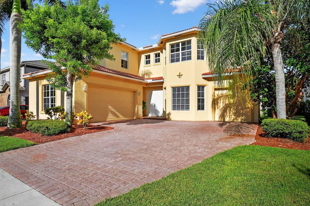 Photo of 8797 Cobblestone Point Circle, Boynton Beach, FL 33472 (MLS # R11109907)