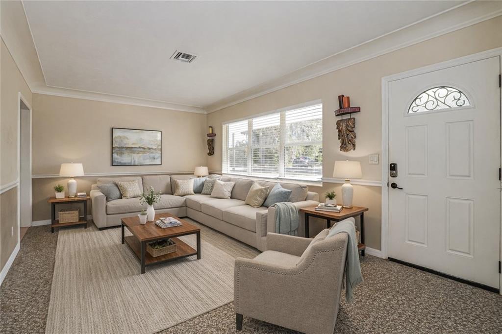 2049 50th Avenue, Vero Beach, FL, 32966/$330,000 3 2049 50th Avenue