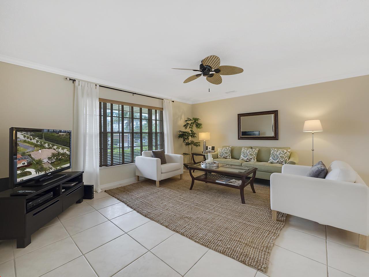 TOMKUS - Residential Lease