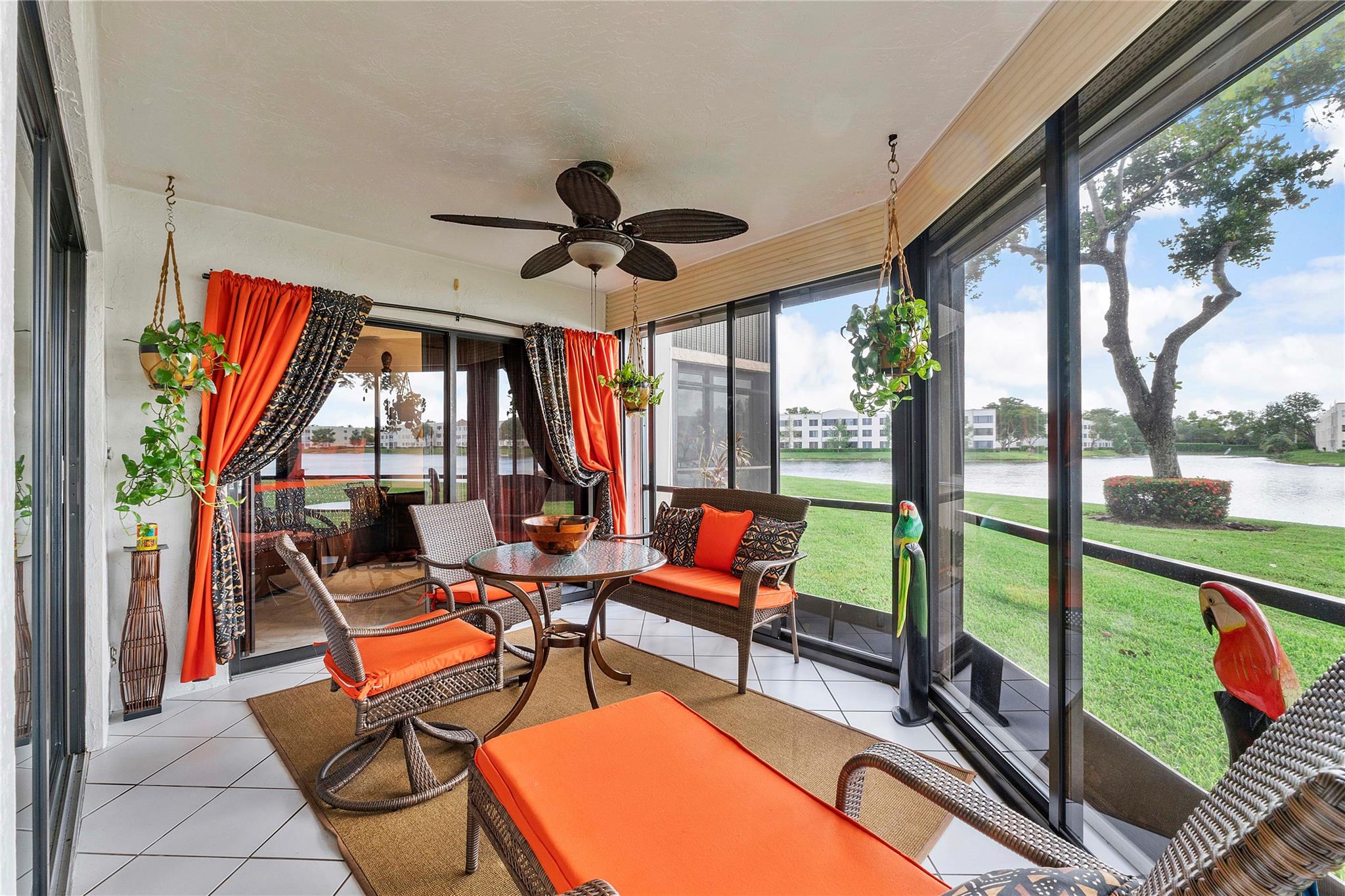 KINGS POINT - Residential