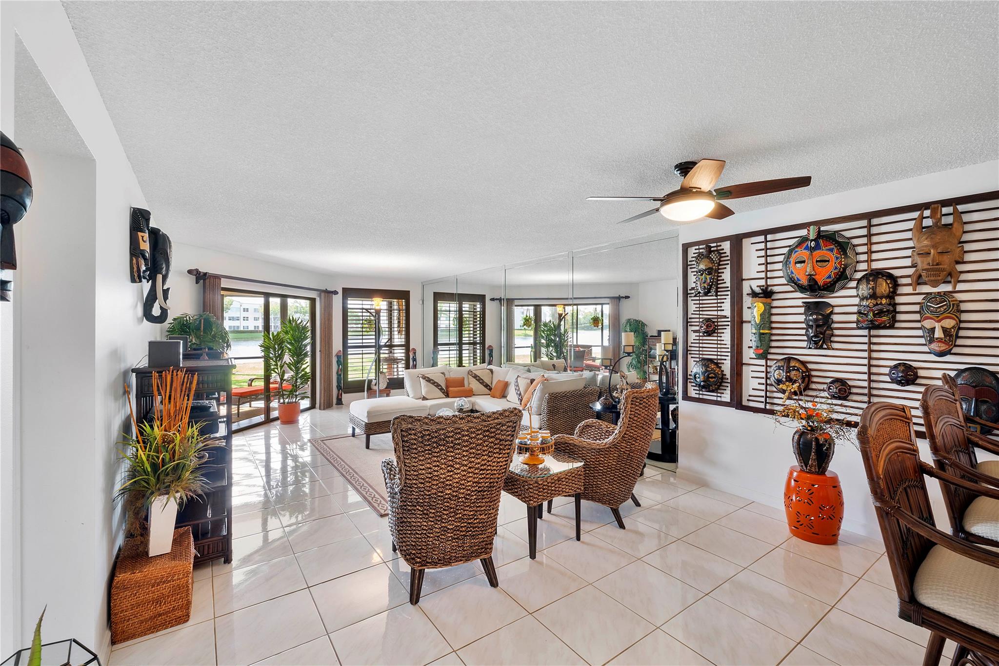 KINGS POINT - Residential