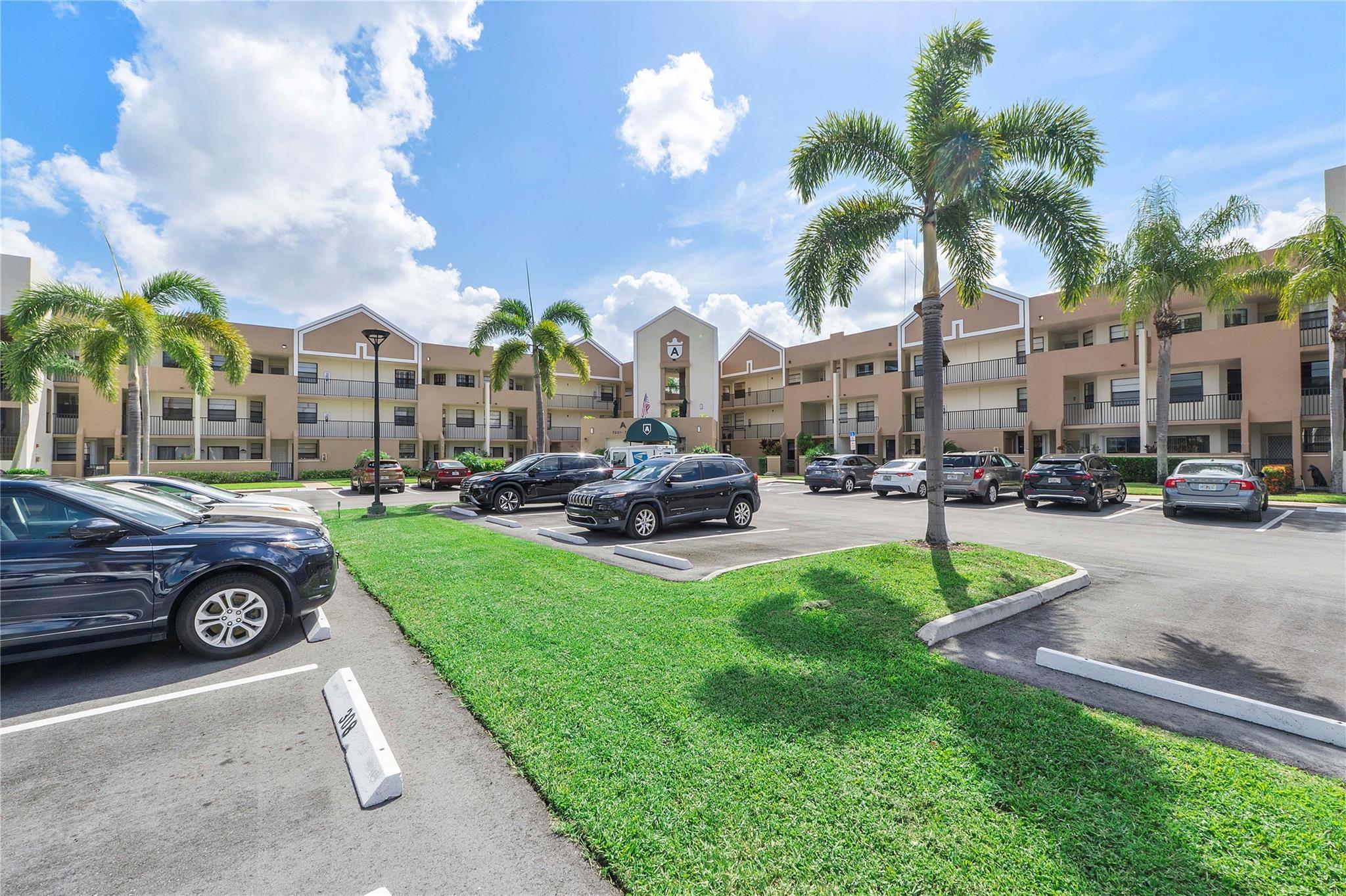 KINGS POINT - Residential