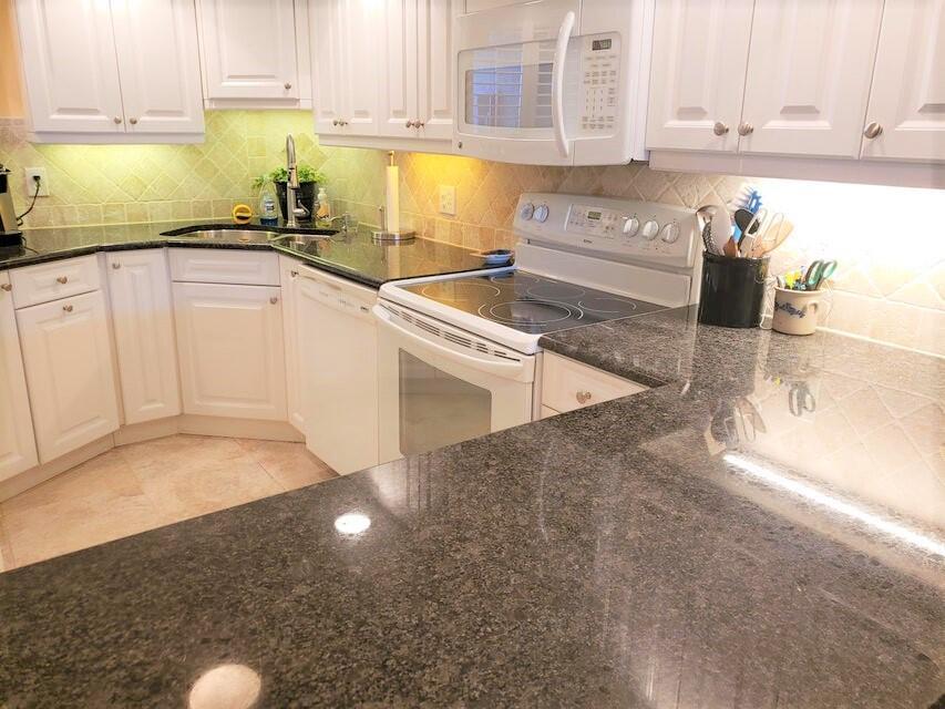 BEACHTREE I CLUSTER, A CONDOMINIUM - Residential