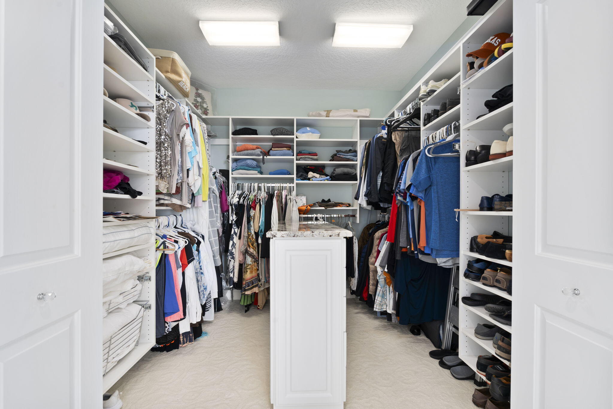 REGENCY ISLAND DUNES TWO CONDOMINIUM - Residential