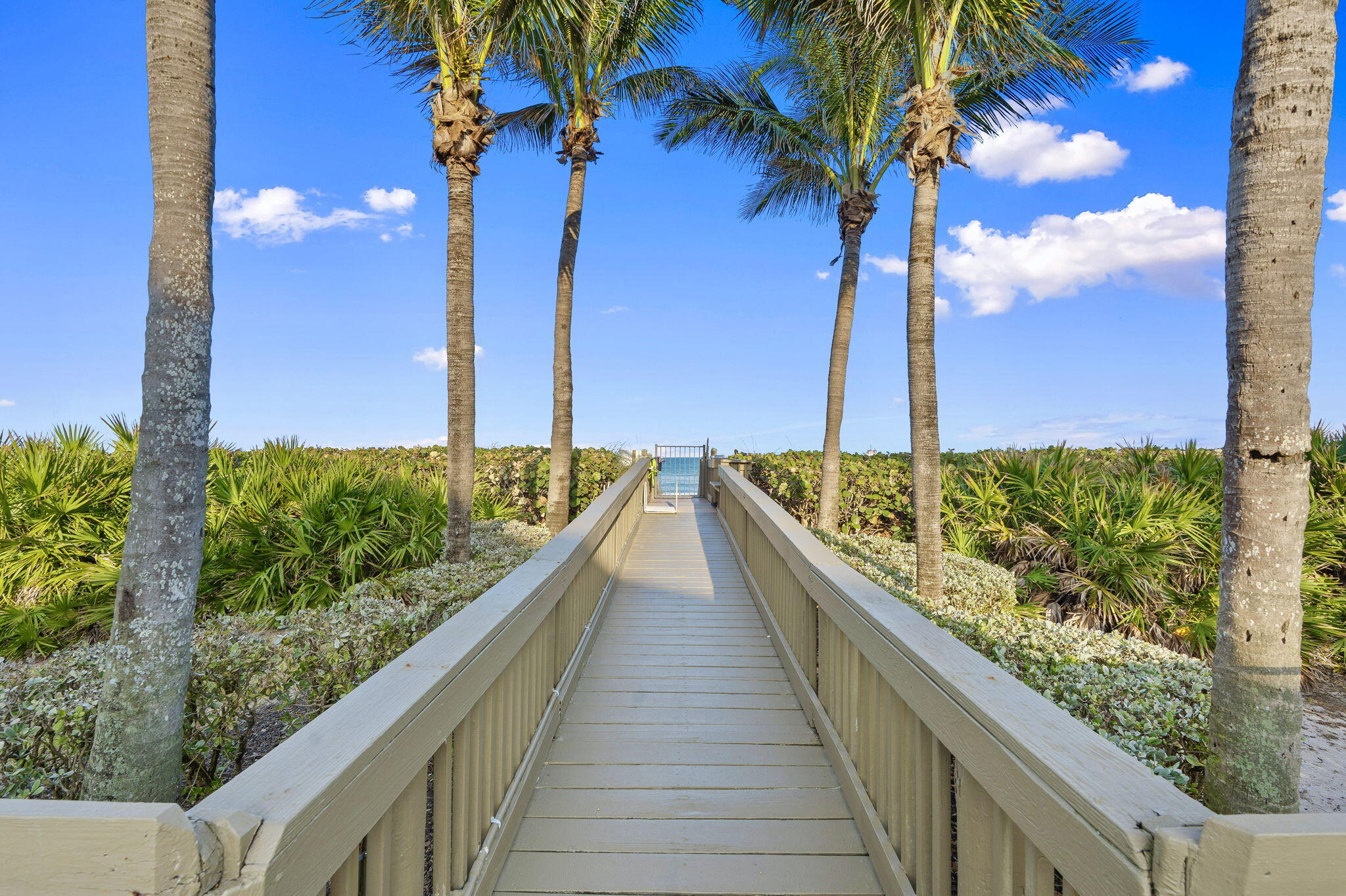 REGENCY ISLAND DUNES TWO CONDOMINIUM - Residential