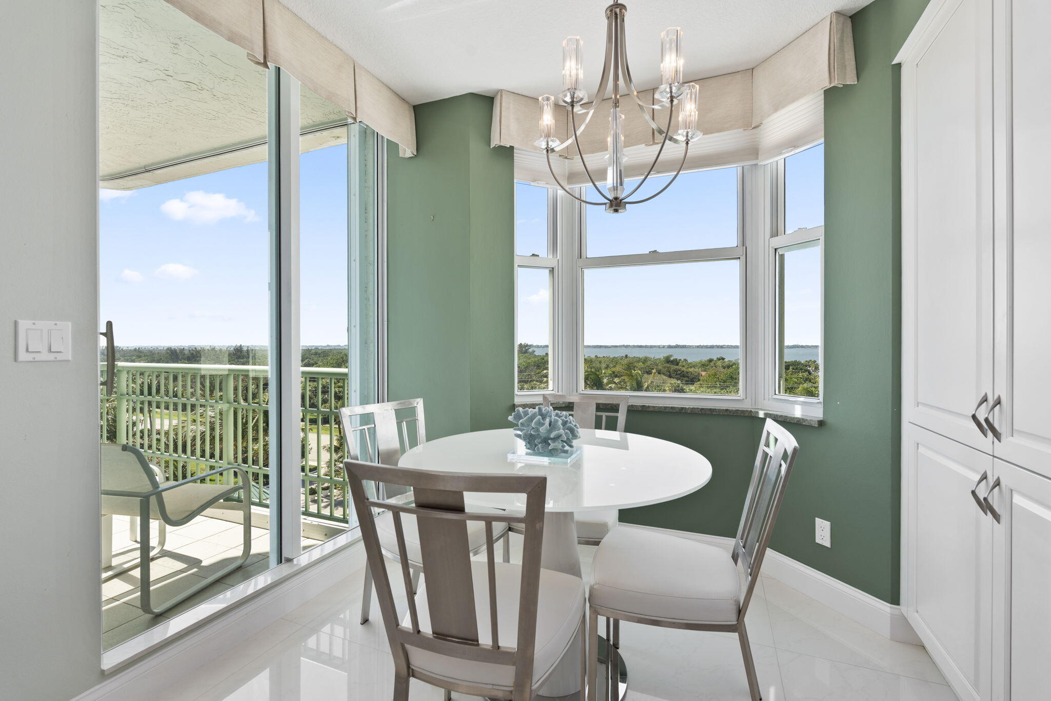 REGENCY ISLAND DUNES TWO CONDOMINIUM - Residential