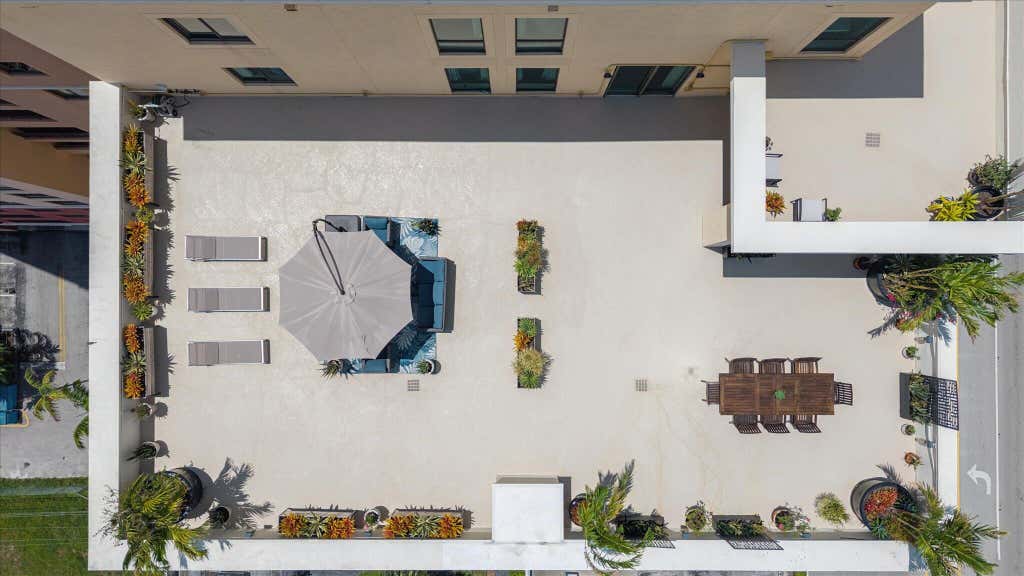 Photo of 110 N Federal Highway #PH 3, Fort Lauderdale, FL 33301 (MLS # B26058852)