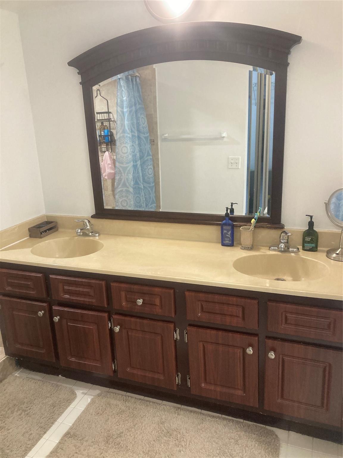 Lake Pine Village 111-30 - Residential Lease