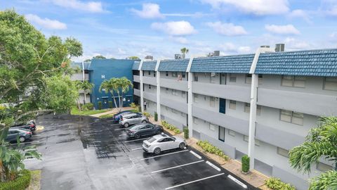 Tiny photo for 7807 Golf Cir Drive #H 305, Margate, FL 33063 (MLS # B26037072)