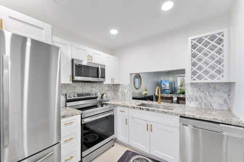Tiny photo for 7807 Golf Cir Drive #H 305, Margate, FL 33063 (MLS # B26037072)