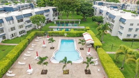 Tiny photo for 7807 Golf Cir Drive #H 305, Margate, FL 33063 (MLS # B26037072)