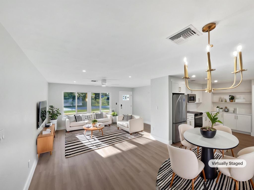 Photo of 417 Philadelphia Drive, Jupiter, FL 33458 (MLS # R11092085)