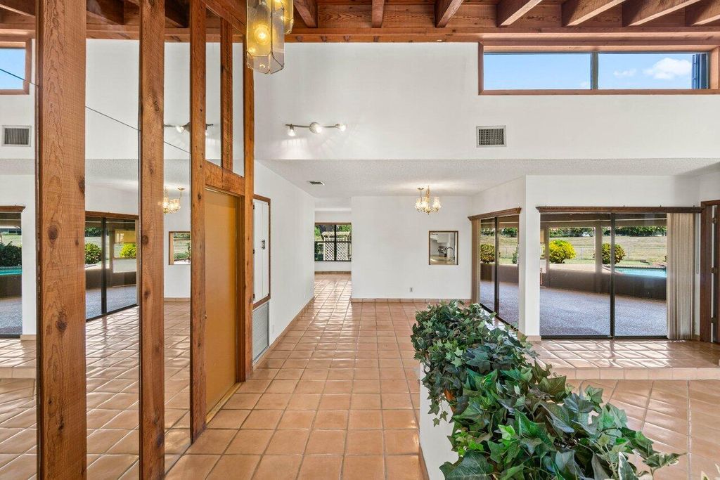 Photo of 501 NW 55th Terrace, Boca Raton, FL 33487 (MLS # R11070876)