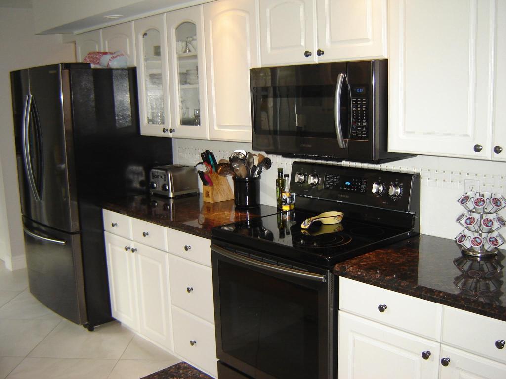 Escondido - Residential Lease