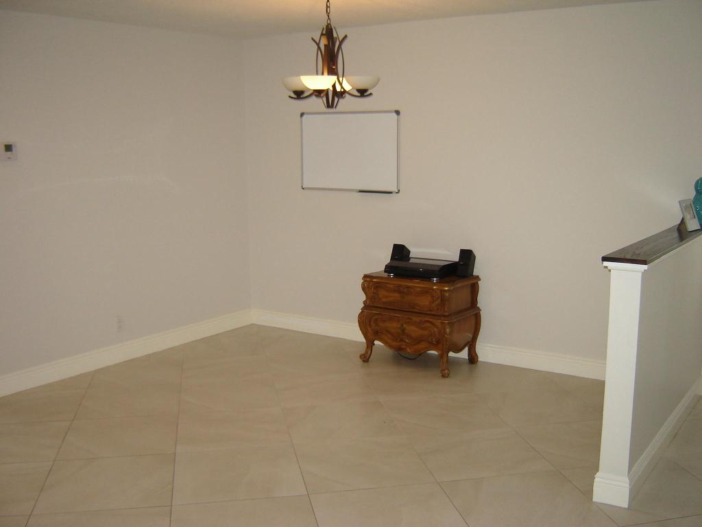 Escondido - Residential Lease