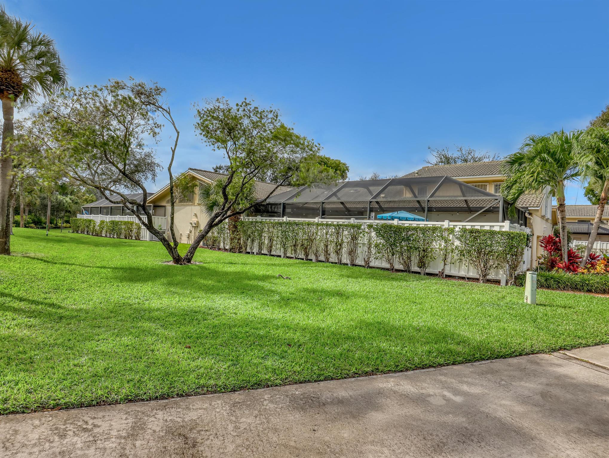 WESTWOOD LAKES 4 WESTWOOD - Residential