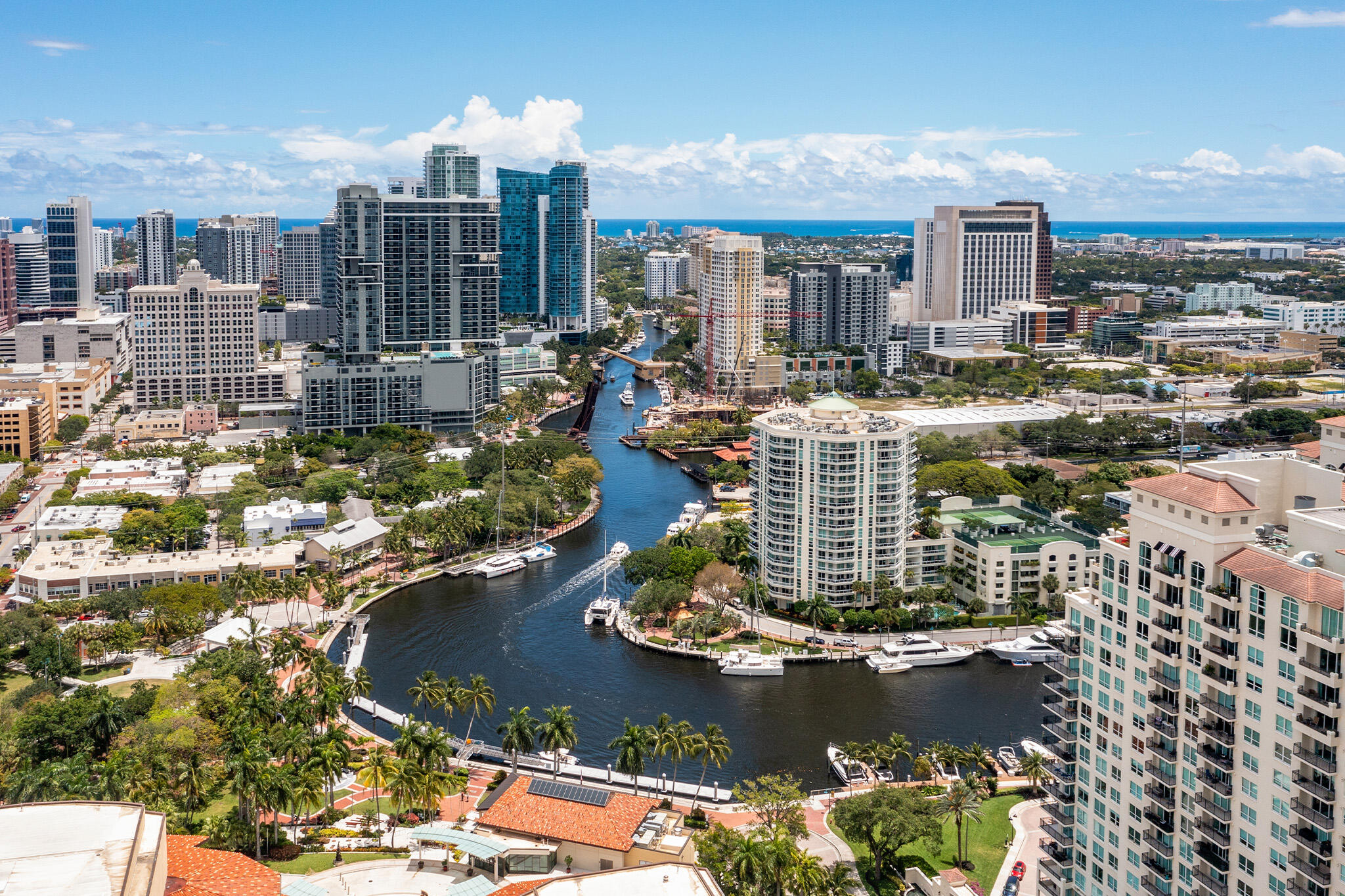 LAUDERDALE VILLAS - Residential