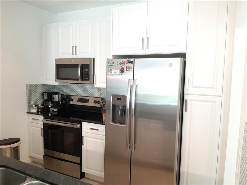 Colony Reserve/Lk Worth - Residential Lease