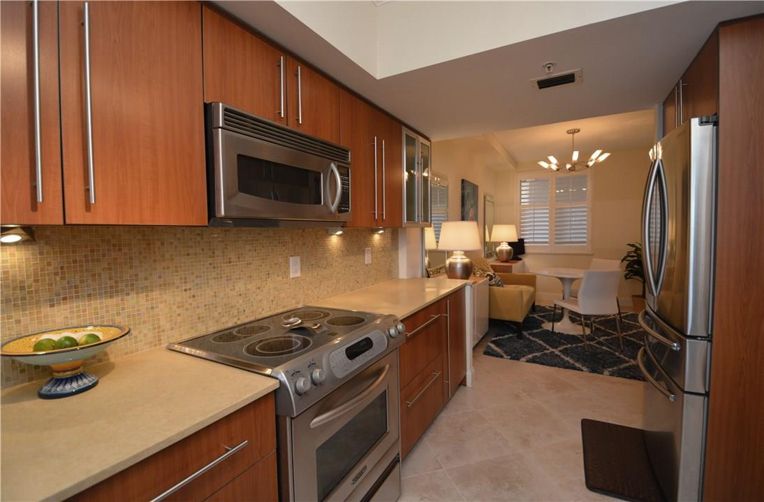 THE POINTE - Residential