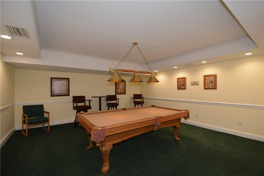 THE POINTE - Residential