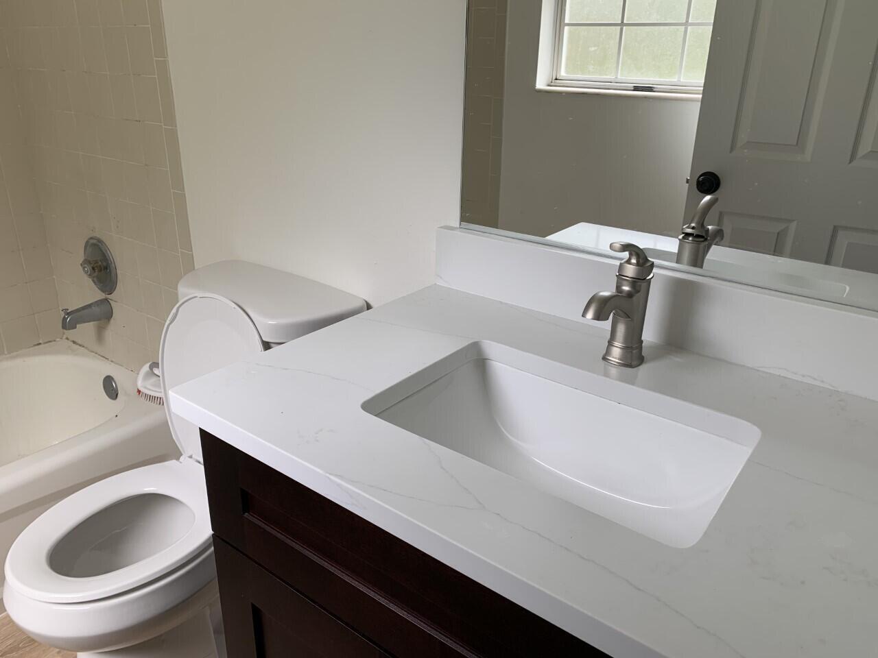 PORT ST LUCIE SECTION 40 - Residential Lease