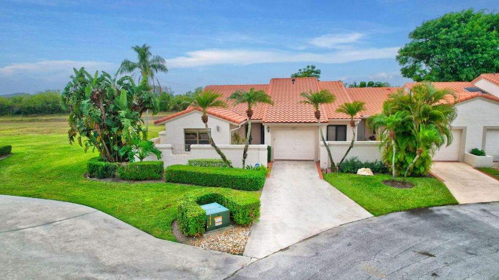 Photo of 20025 Mona Circle, Boca Raton, FL 33434 (MLS # R11075261)