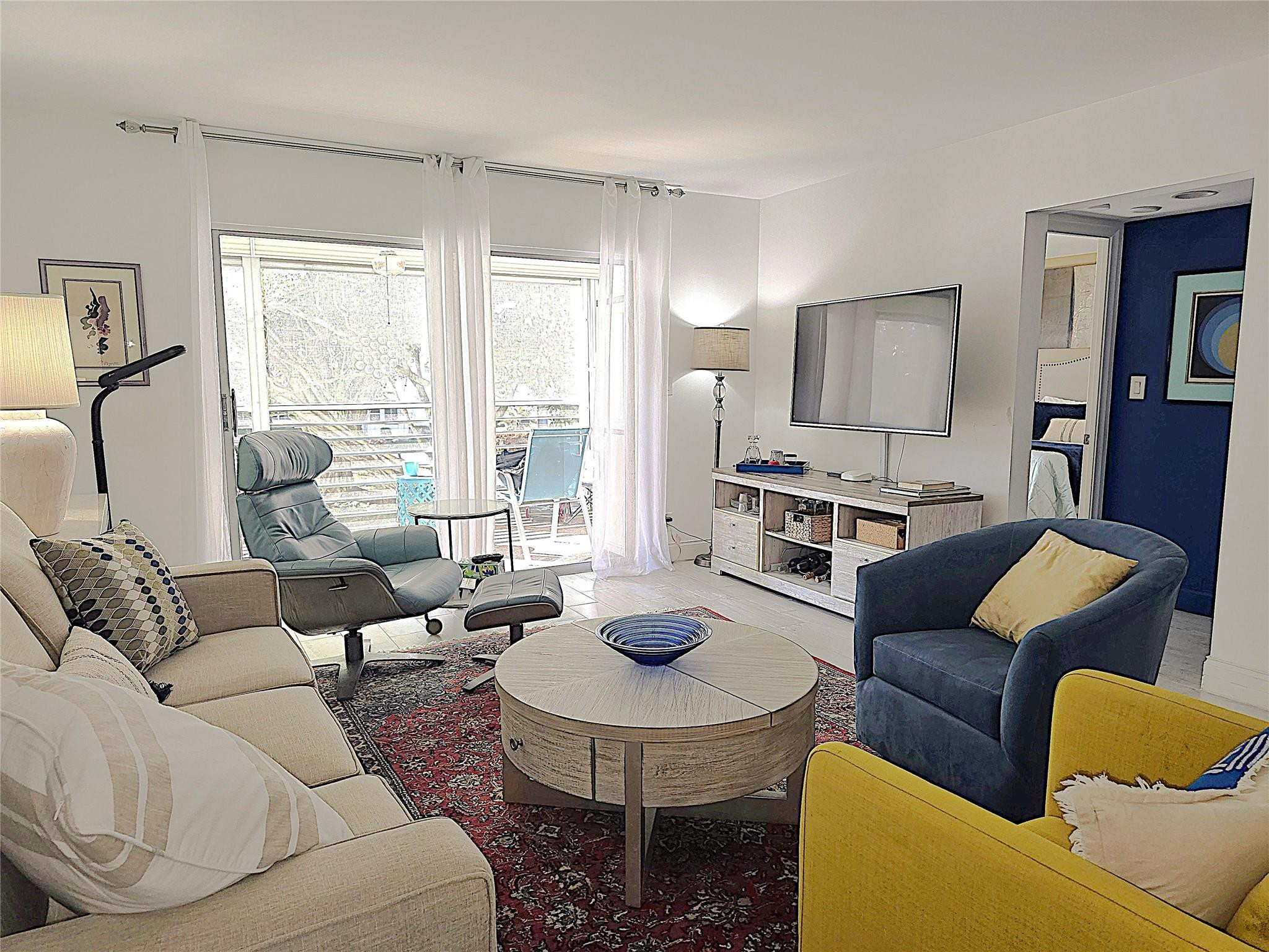 ARUBA VILLAGE - Residential