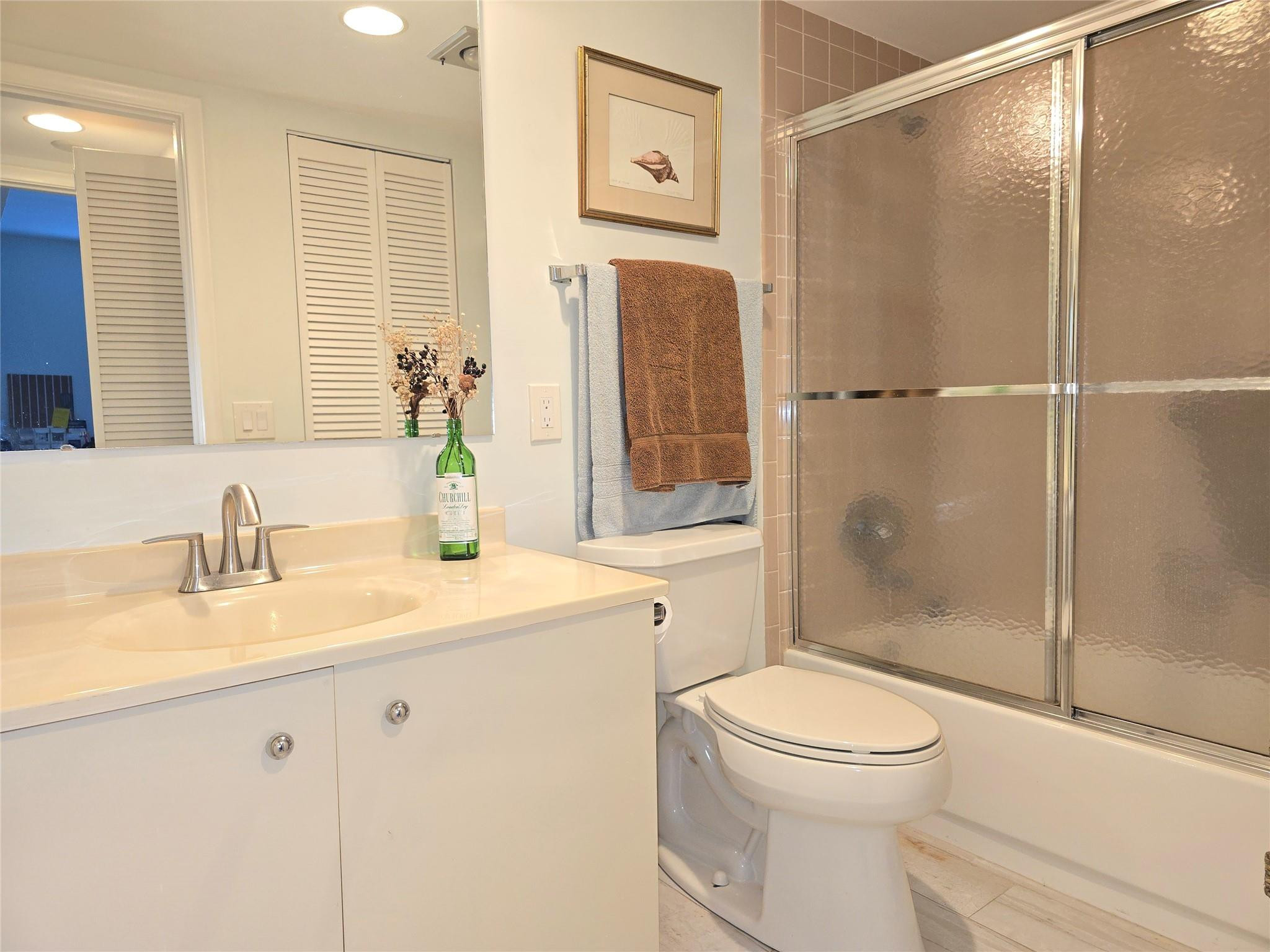 ARUBA VILLAGE - Residential