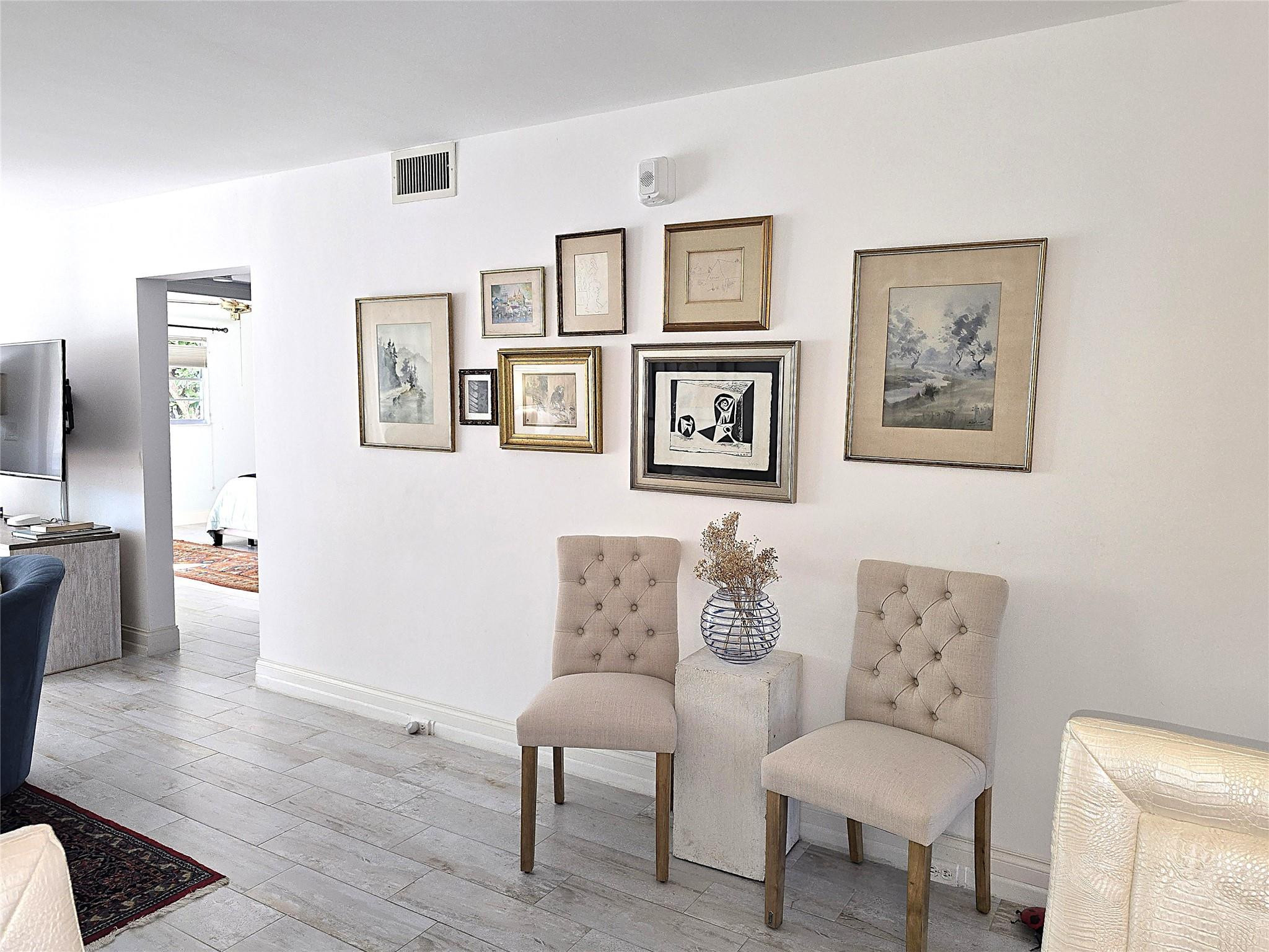 ARUBA VILLAGE - Residential