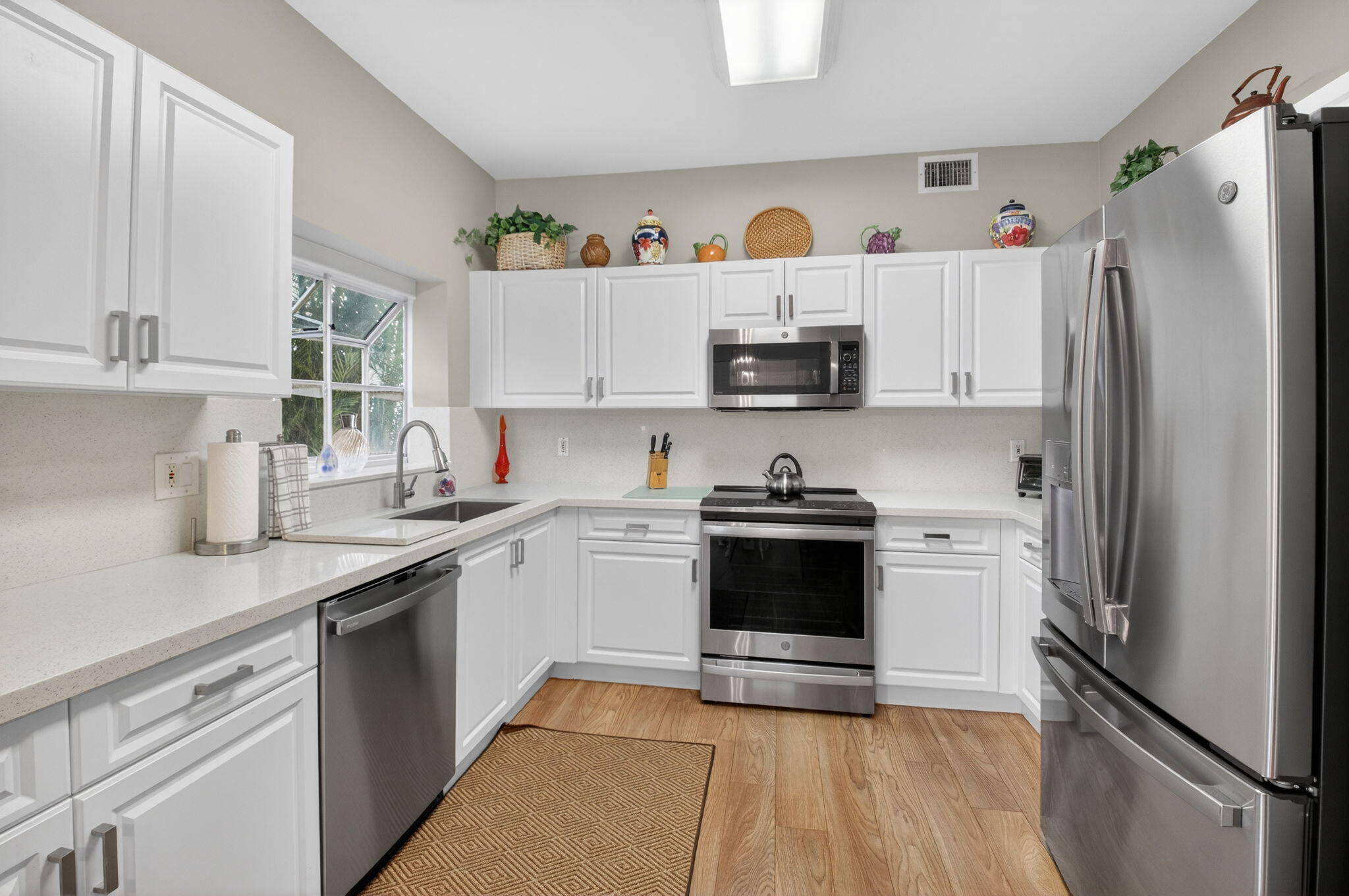 BRIARWOOD AT INDIAN SPRINGS CONDO - Residential