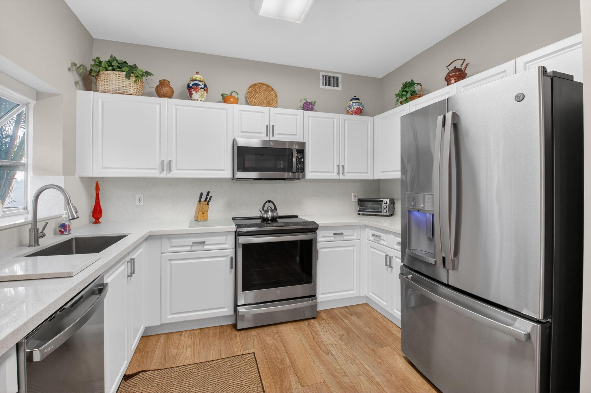 BRIARWOOD AT INDIAN SPRINGS CONDO - Residential