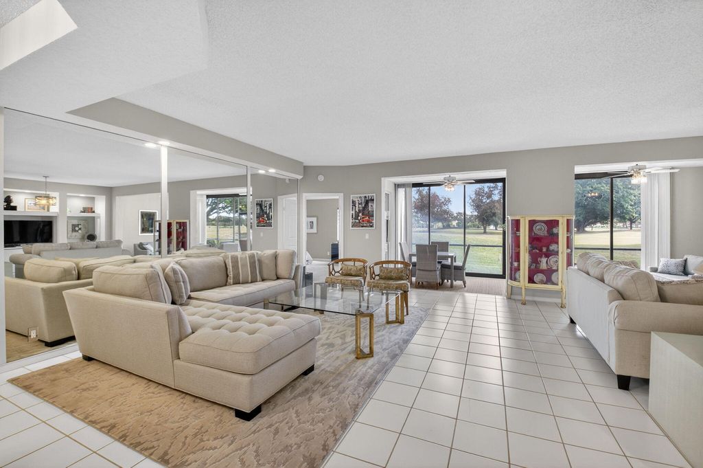 Photo of 11586 Briarwood Circle #1, Boynton Beach, FL 33437 (MLS # R11164877)