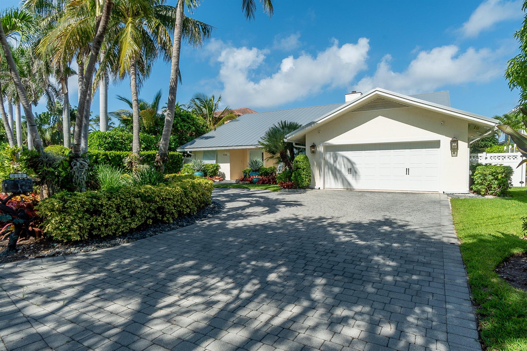 HYPOLUXO ISLAND ADD 2 - Residential