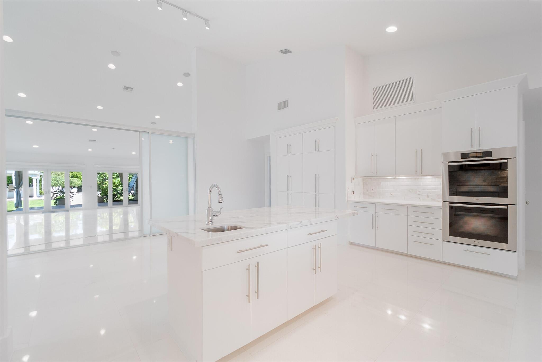 HYPOLUXO ISLAND ADD 2 - Residential