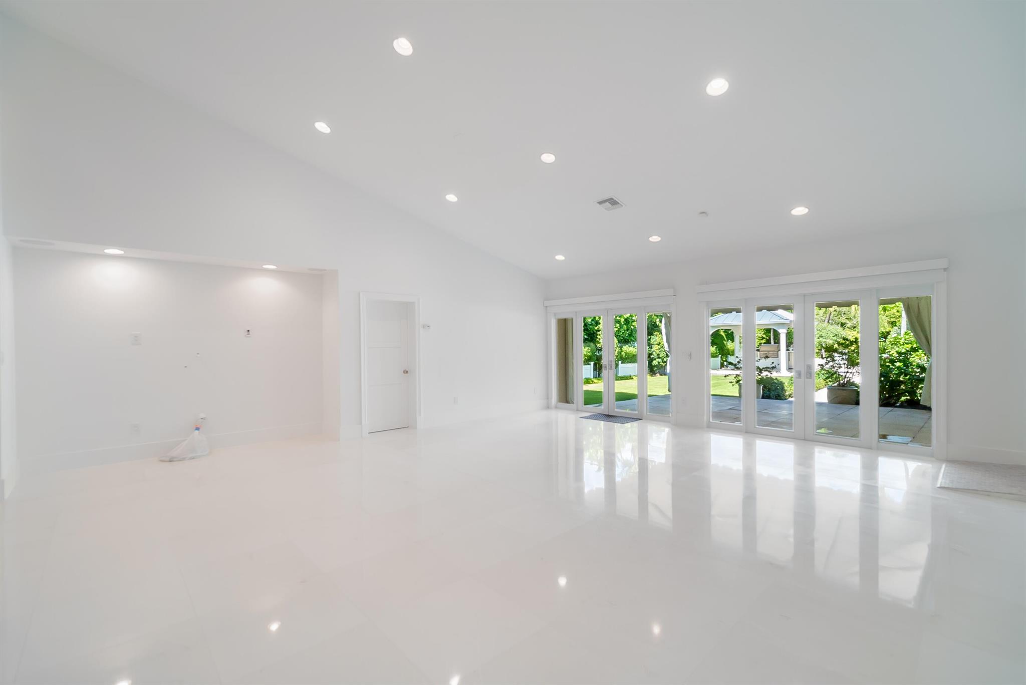 HYPOLUXO ISLAND ADD 2 - Residential