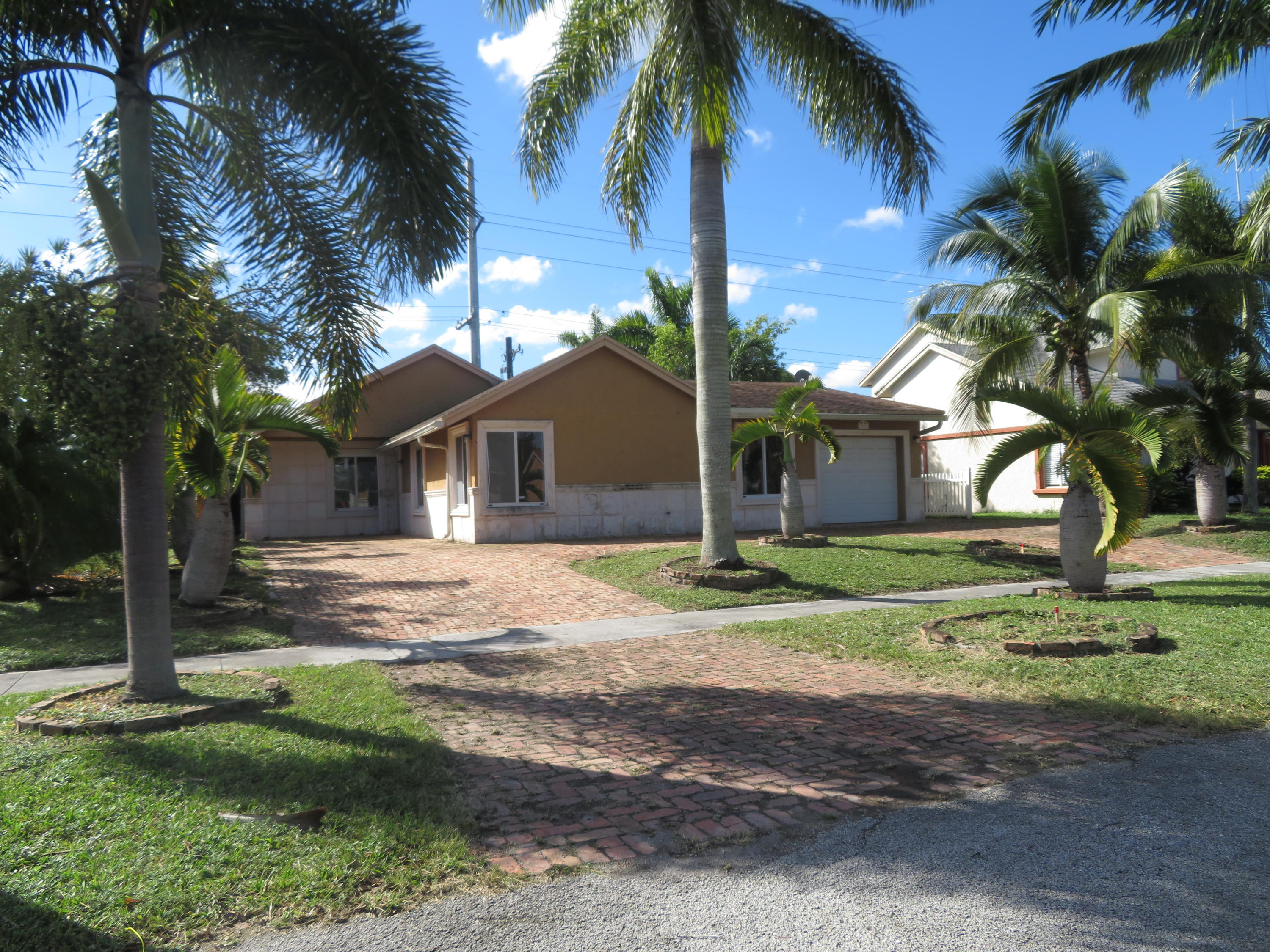 FOREST HOMES 1 - Residential