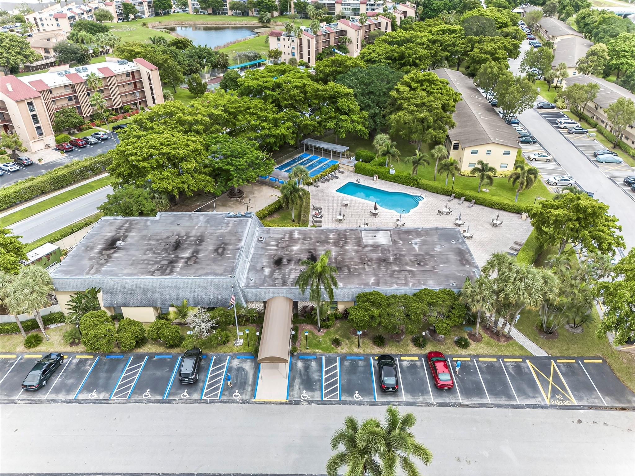 7610 NW 1st St 201