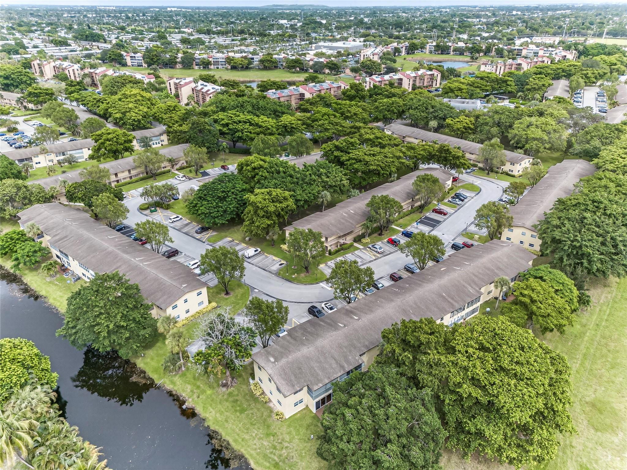7610 NW 1st St 201