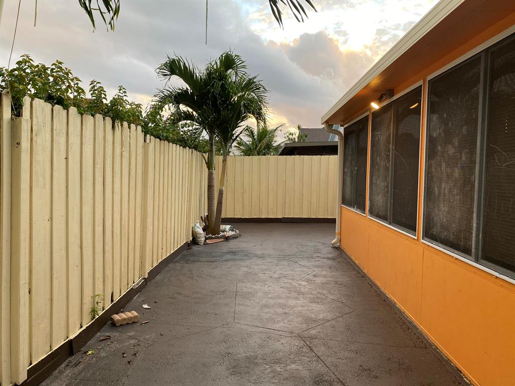 WATERWAY COVE OF WELLINGTON - Residential