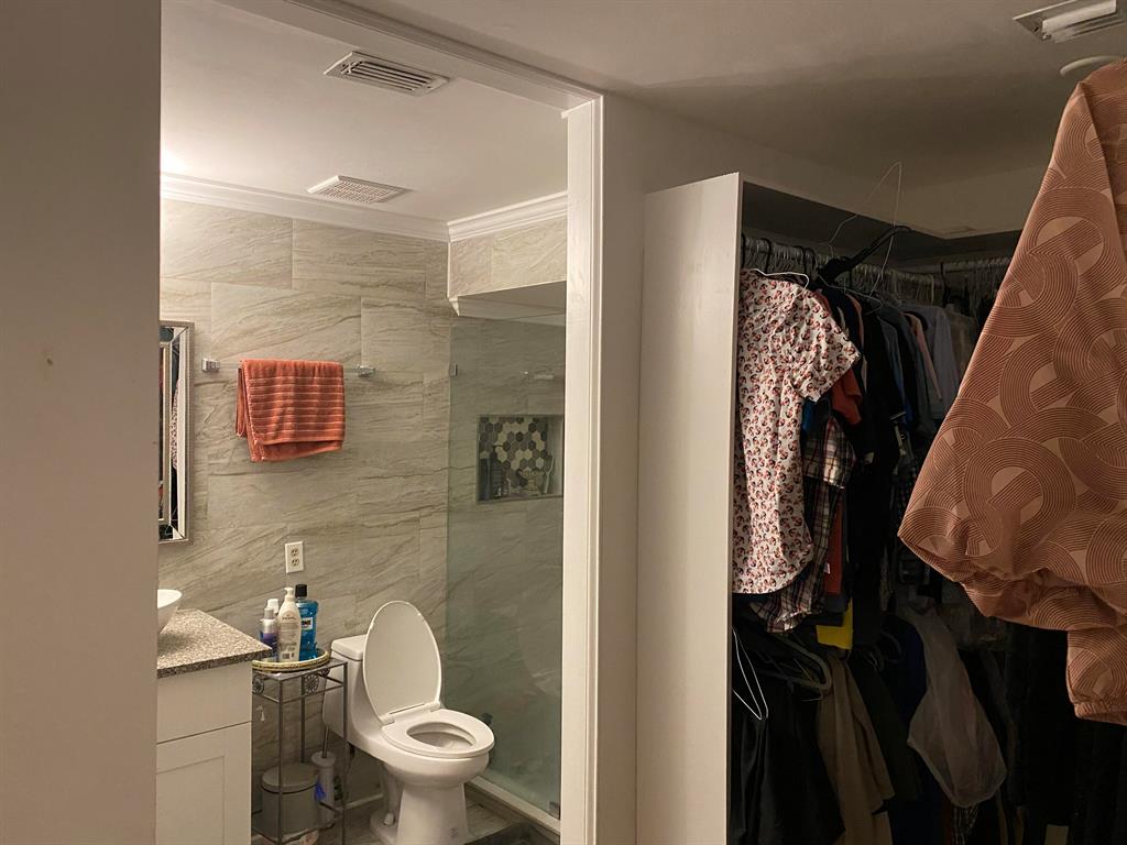 WATERWAY COVE OF WELLINGTON - Residential