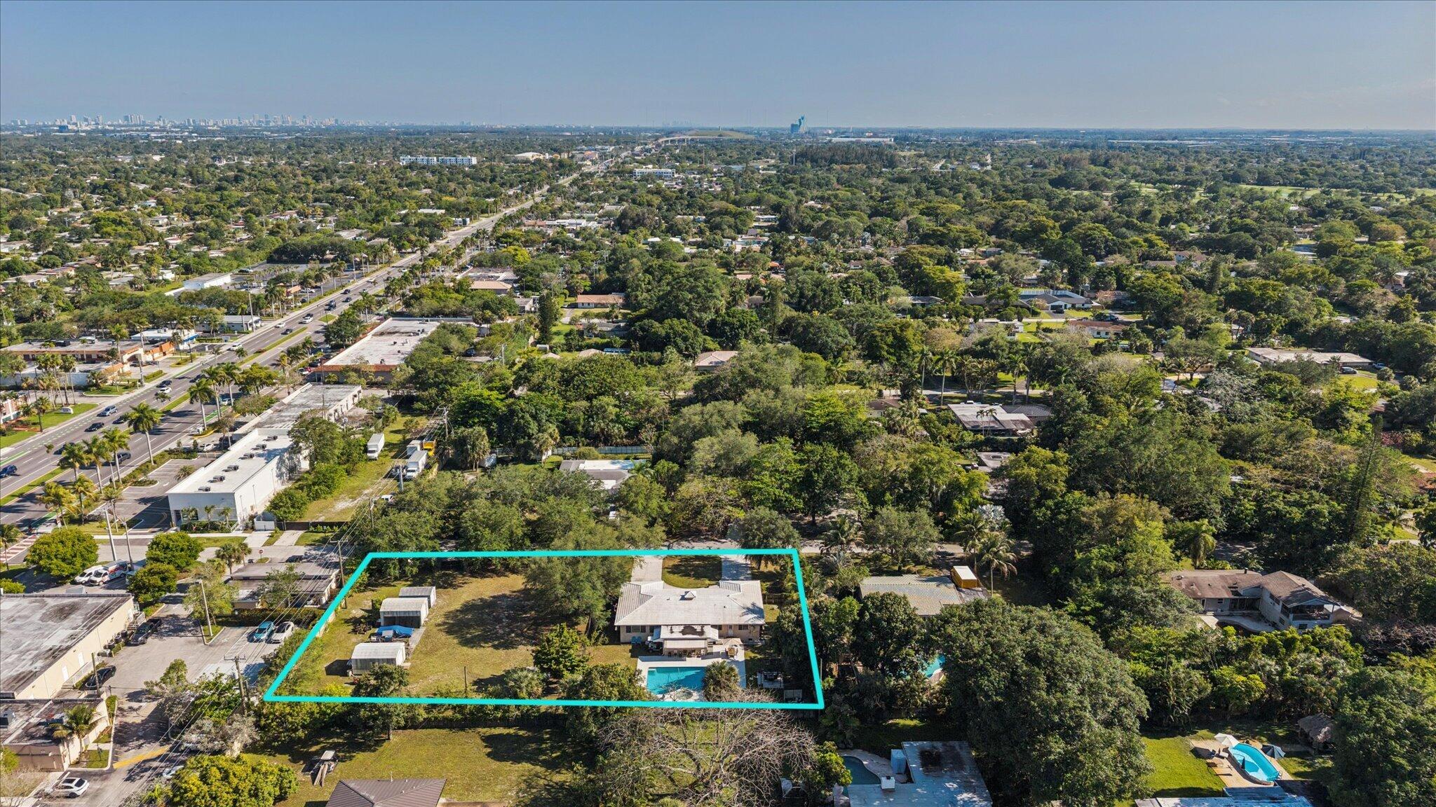 COUNTRY CLUB ESTATES UNIT - Residential
