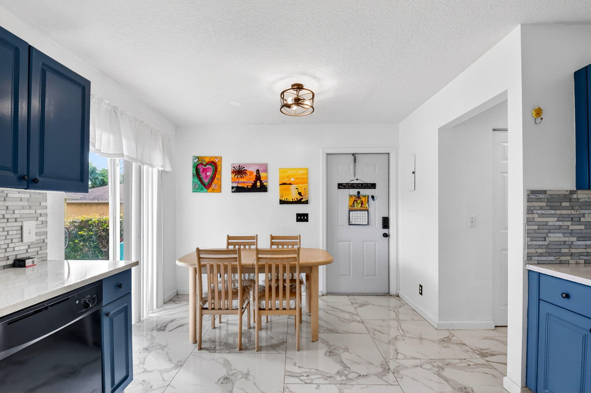 LYMAN VLG - Residential