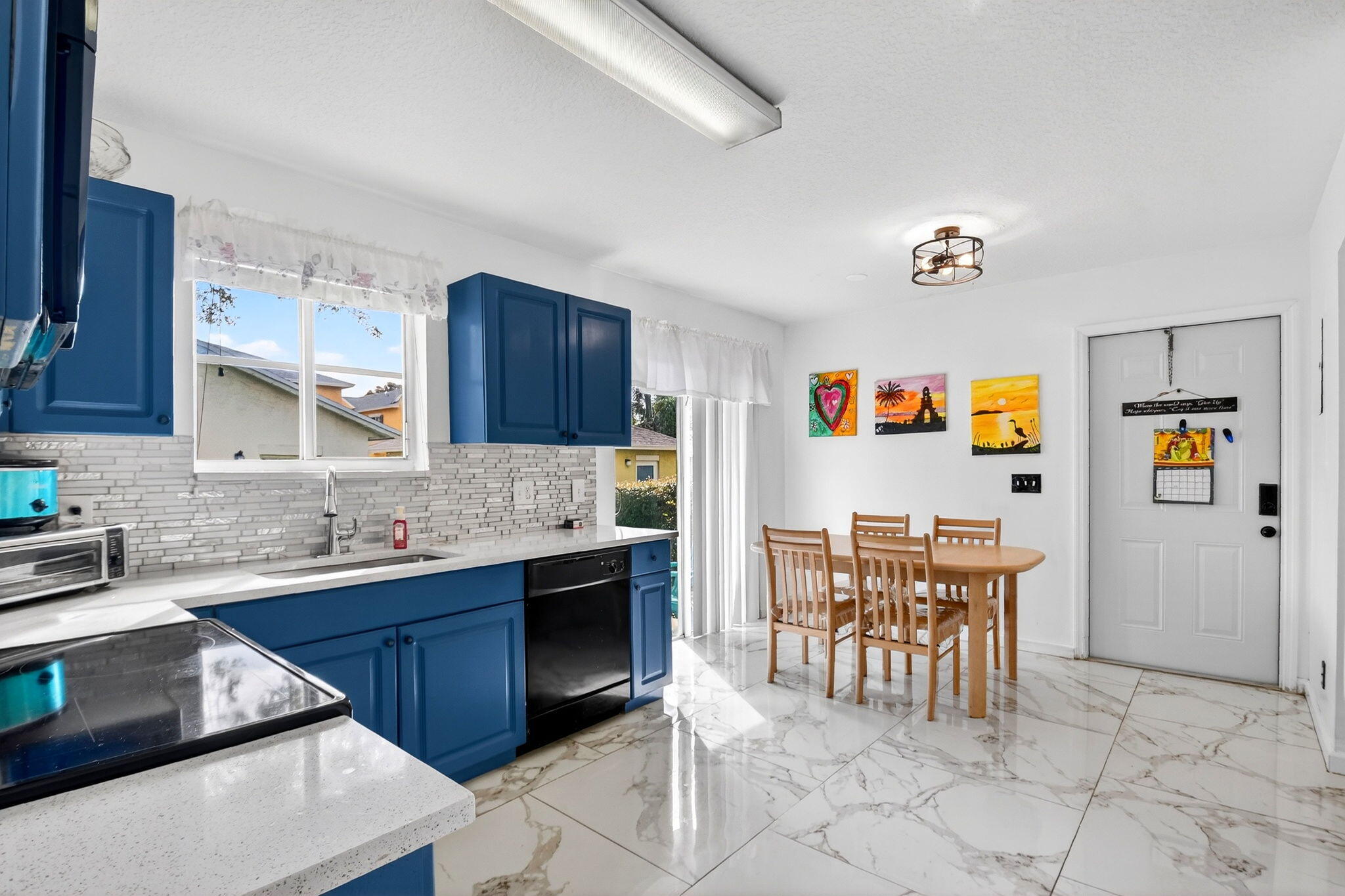 LYMAN VLG - Residential