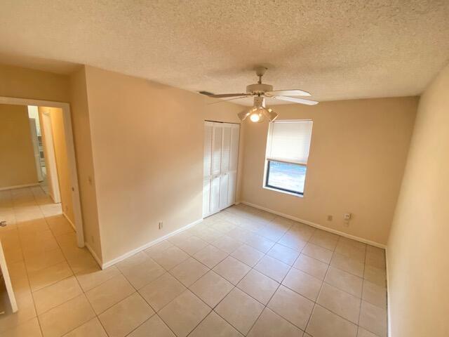 1157 Hyacinth Place C