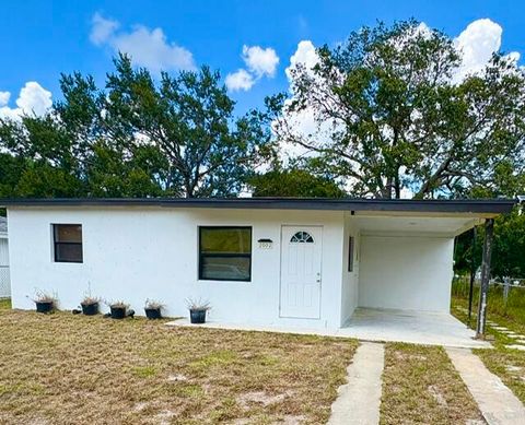 Photo of 2002 Avenue P, Fort Pierce, FL 34950 (MLS # B26045835)