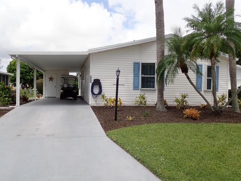 A home in Port St Lucie