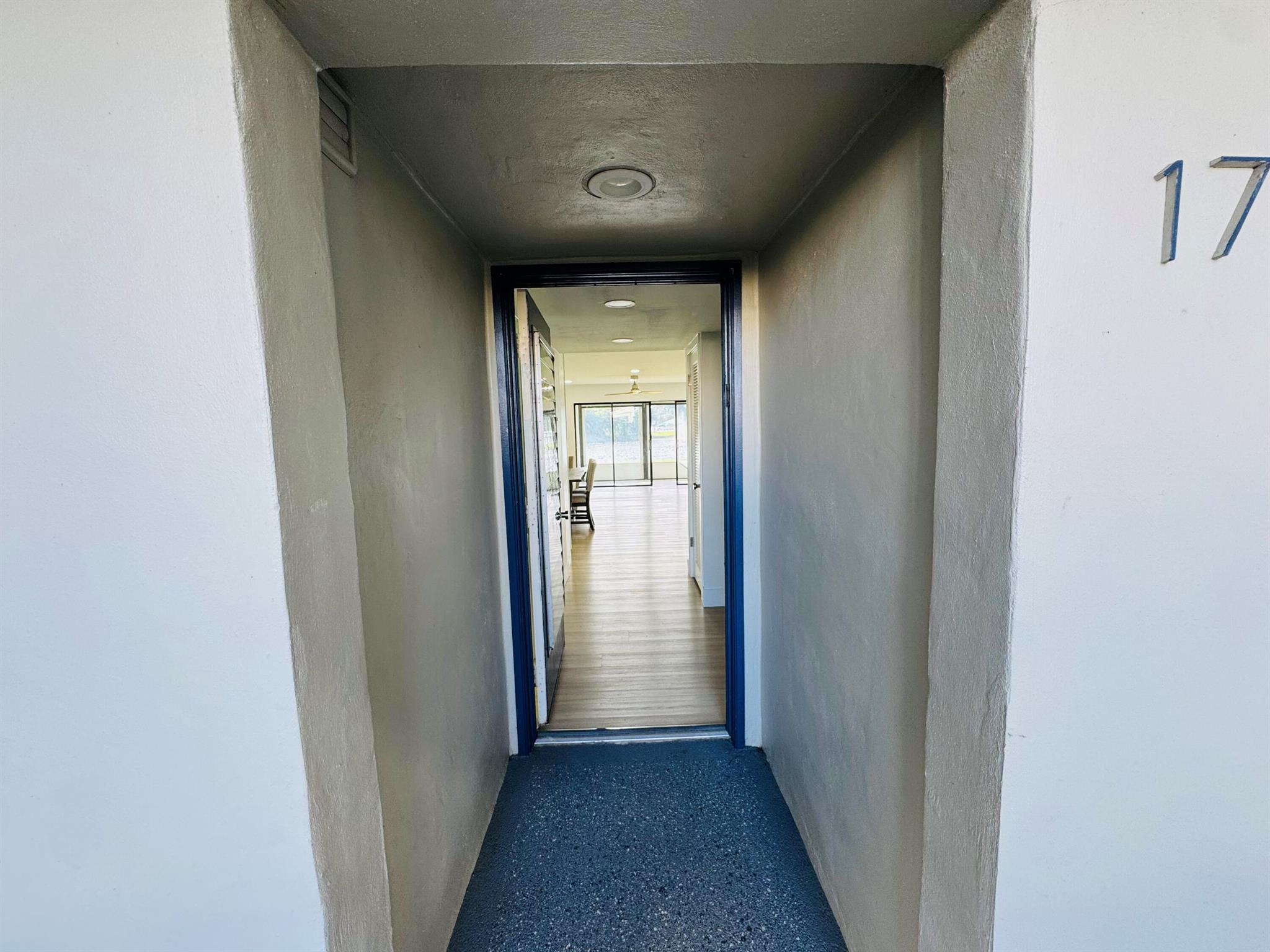 KINGS POINT - Residential