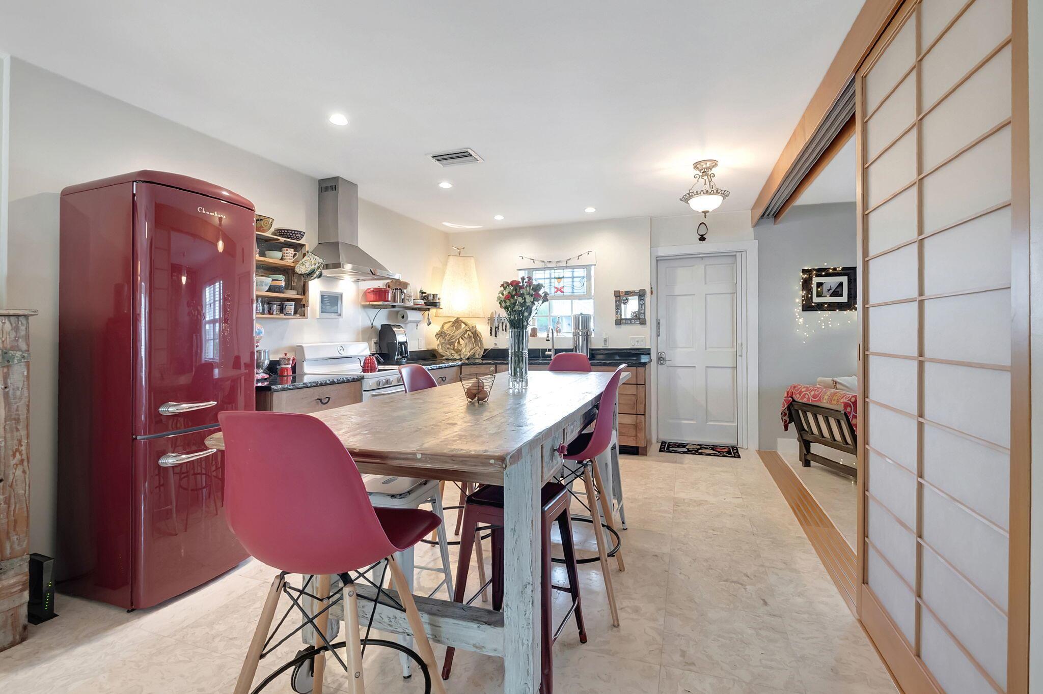 View photos, virtual tours, details... 5505 N Ocean Boulevard 10-103